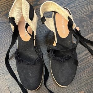 Ivanka Trump Shoes size 8